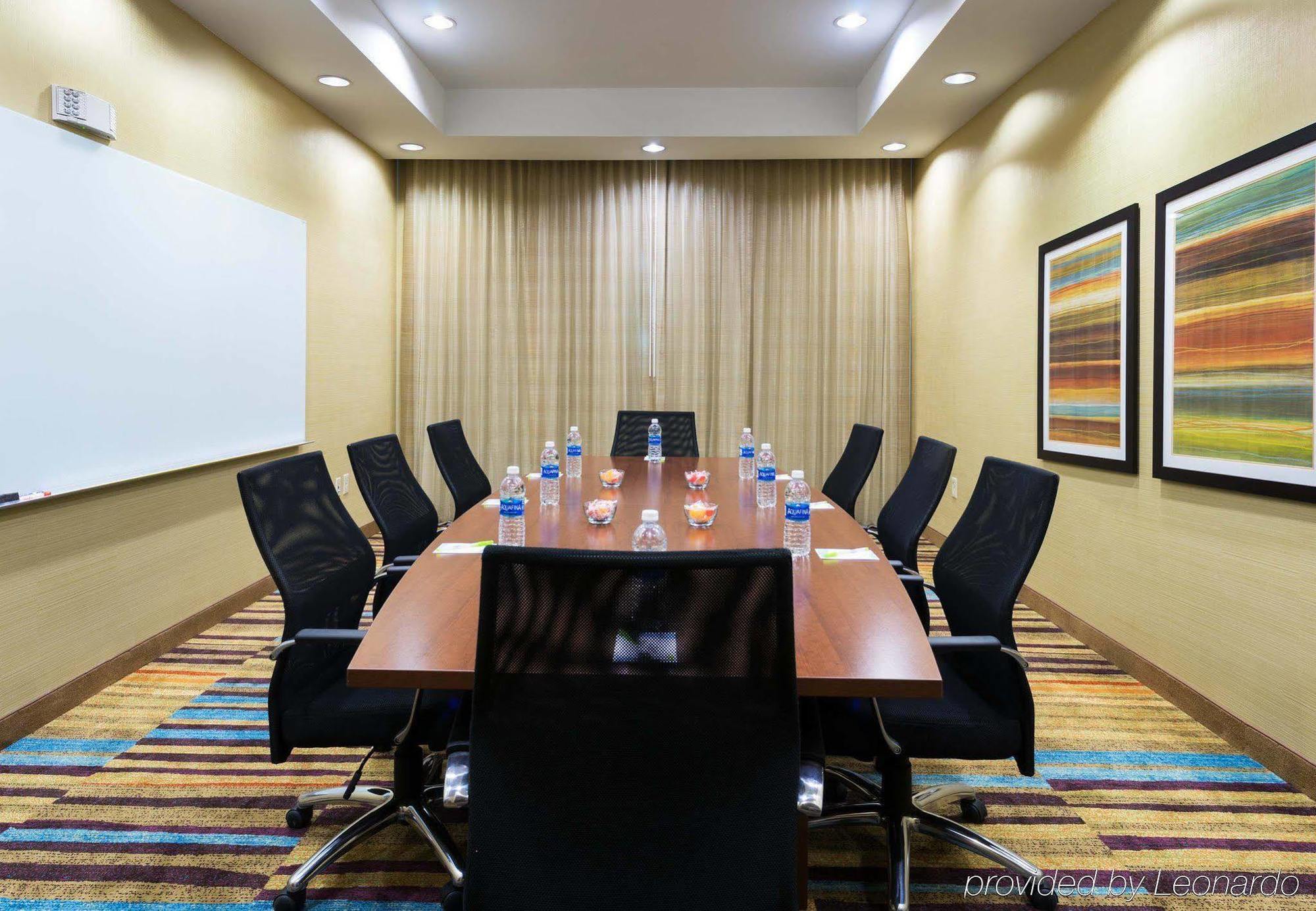 Hotel Fairfield & By Marriott Stockton
