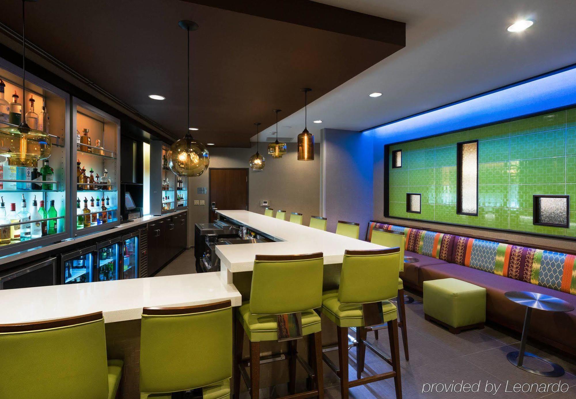 Hotel Fairfield & By Marriott Stockton 3*